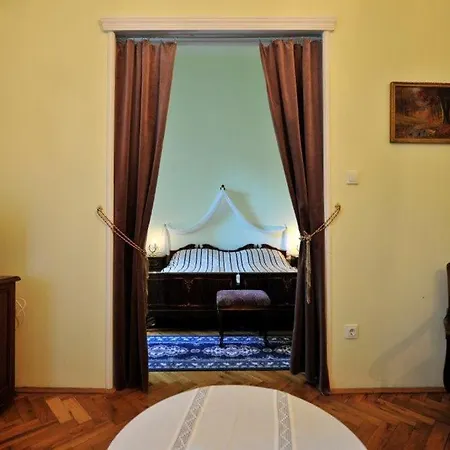 Bed and Breakfast Fabianics Kastely Misefa Exterior foto