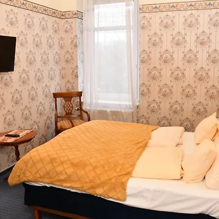 Bed and Breakfast Fabianics Kastely Misefa Exterior foto