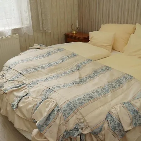 Bed and Breakfast Fabianics Kastely Misefa Exterior foto